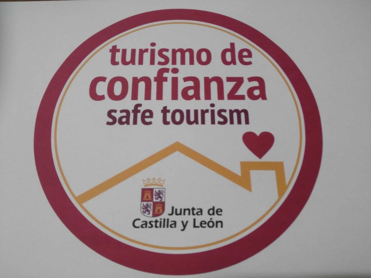 Casa Carreira Bierzo Villa ปอนเฟร์ราดา ภายนอก รูปภาพ