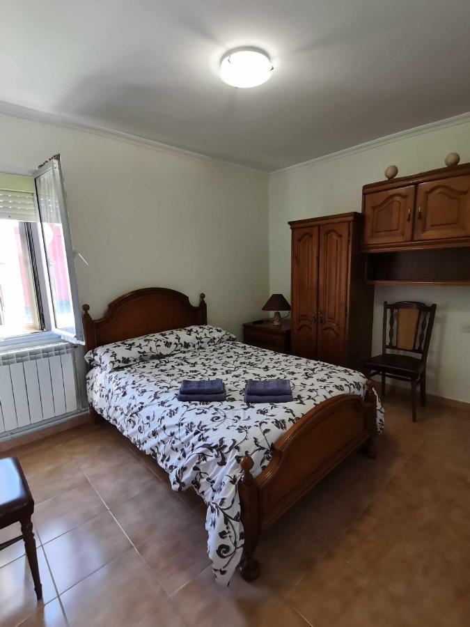 Casa Carreira Bierzo Villa ปอนเฟร์ราดา ภายนอก รูปภาพ